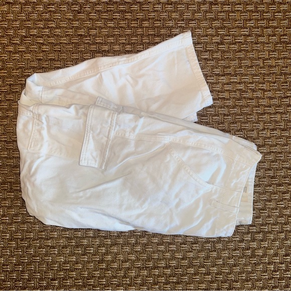 Universal Thread Boyfriend Crop Jeans - Picture 9 of 10